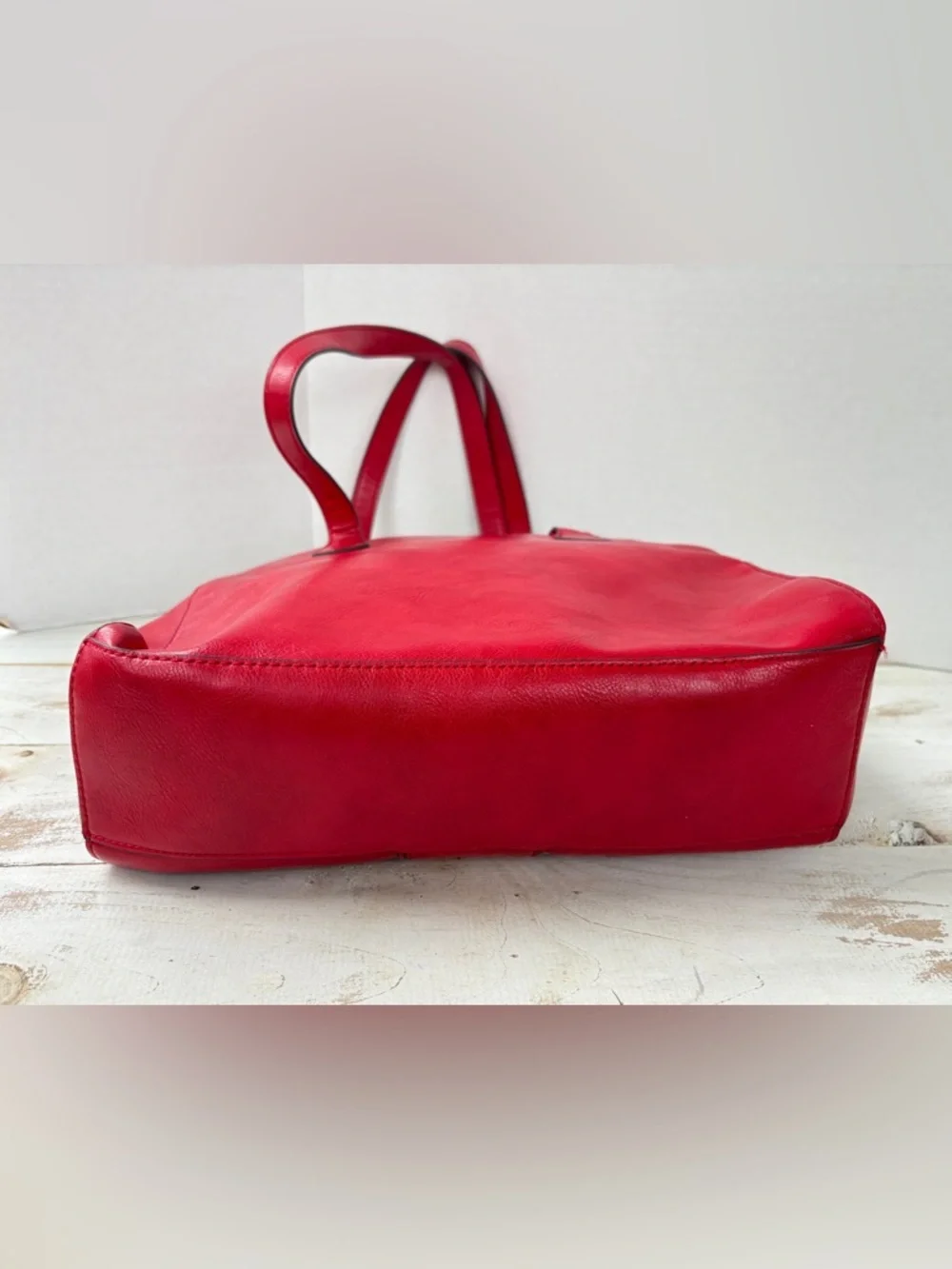 Liz Claiborne lipstick red vintage satchel shoulder bag purse vegan leather EUC